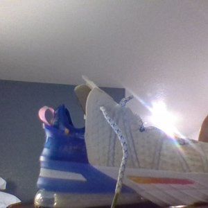 Lebrons 18